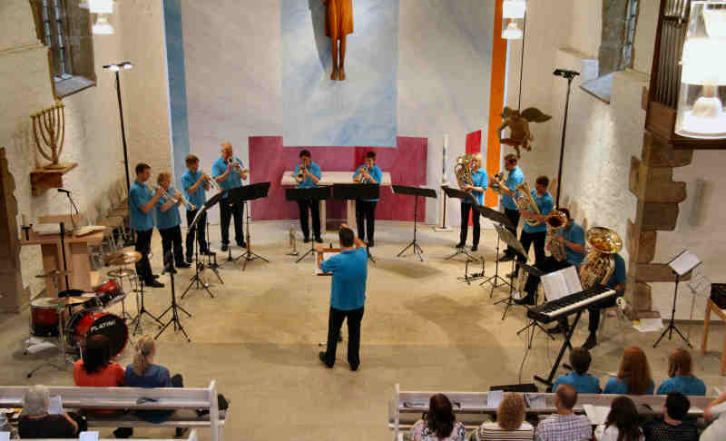 2011 - Sommerkonzert im Altarraum der Valdorfer Kirche